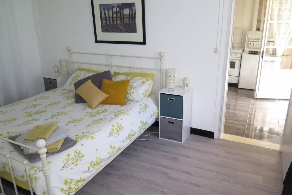 Les Petits Self Contained 2 Bedroom Apartment Molieres (Dordogne) المظهر الخارجي الصورة