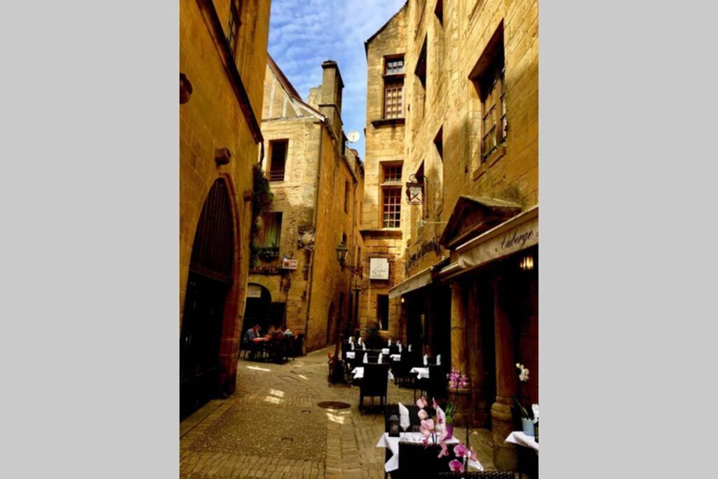 Les Petits Self Contained 2 Bedroom Apartment Molieres (Dordogne) المظهر الخارجي الصورة